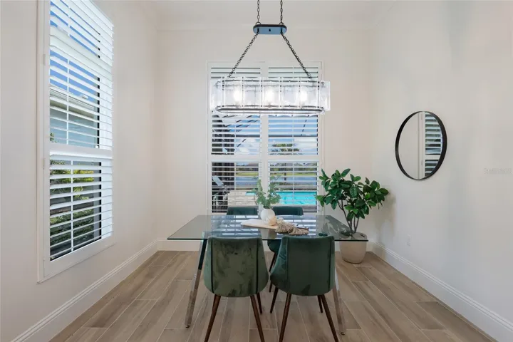 Kitchen dinette