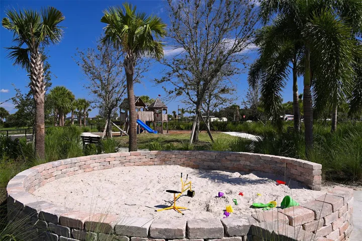Skye Ranch Community
