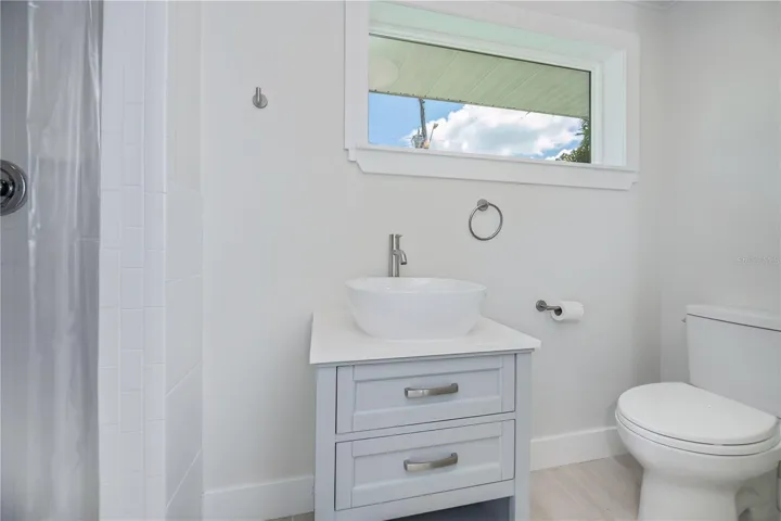 En-suite bathroom