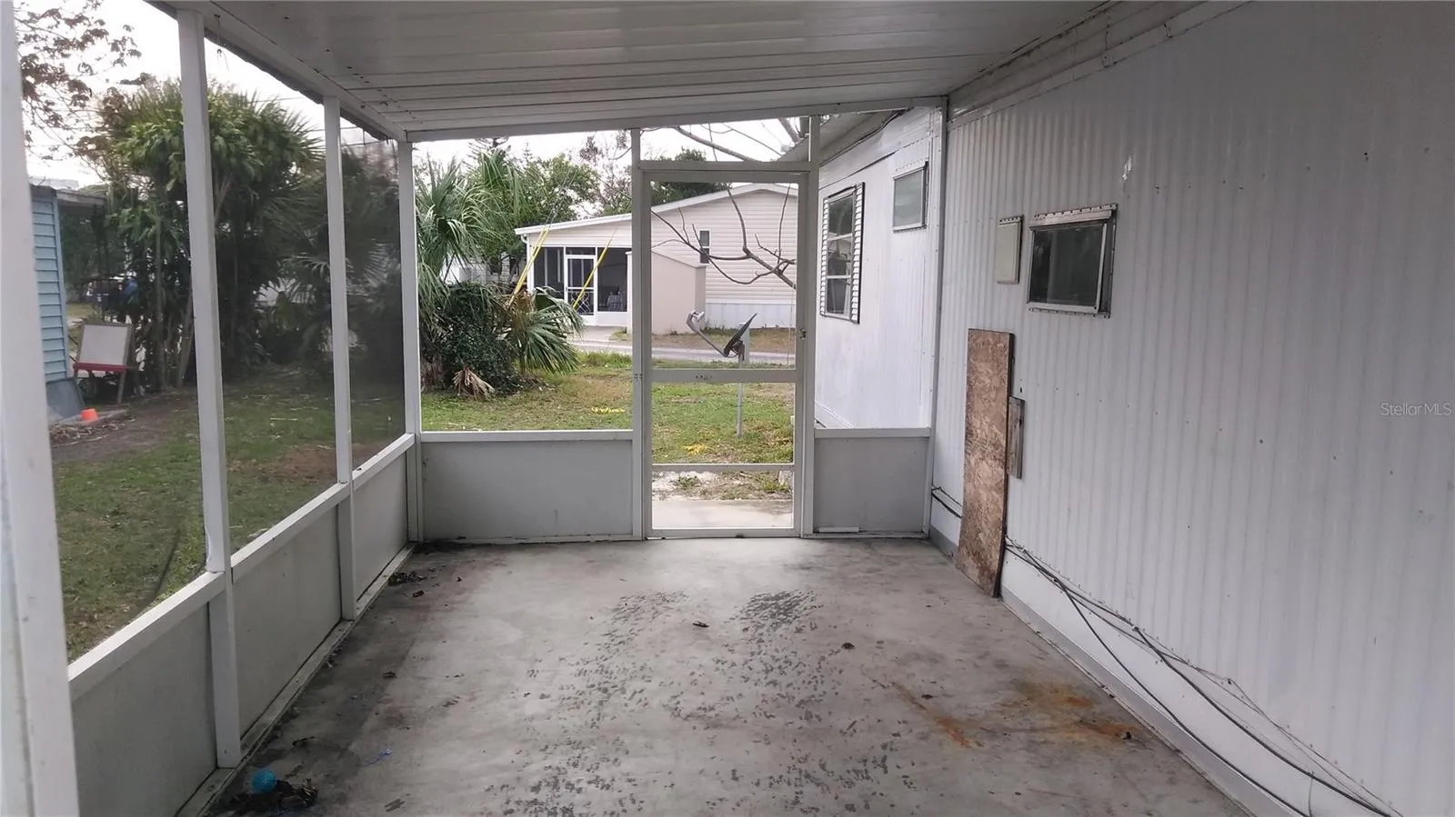 screened porch