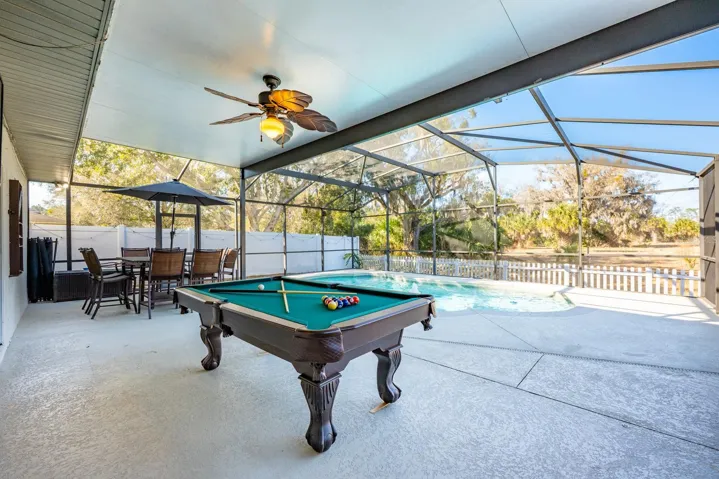 Large covered lanai.