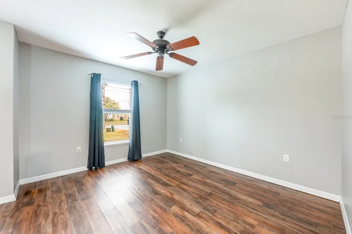 Flexible formal space.