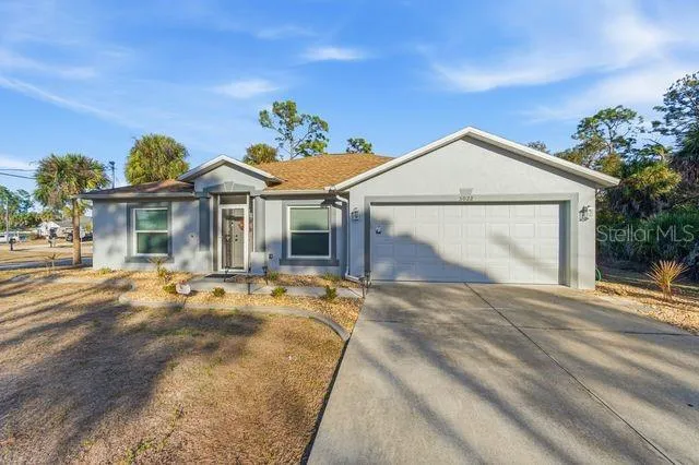 3 bed, 2bath/+den