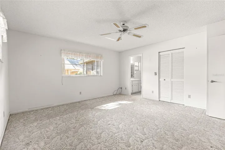 Owners bedroom