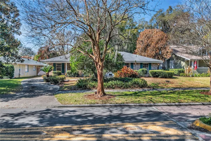 4 bedroom/ 2 bathroom single story Delaney Park home on .23 acre lot