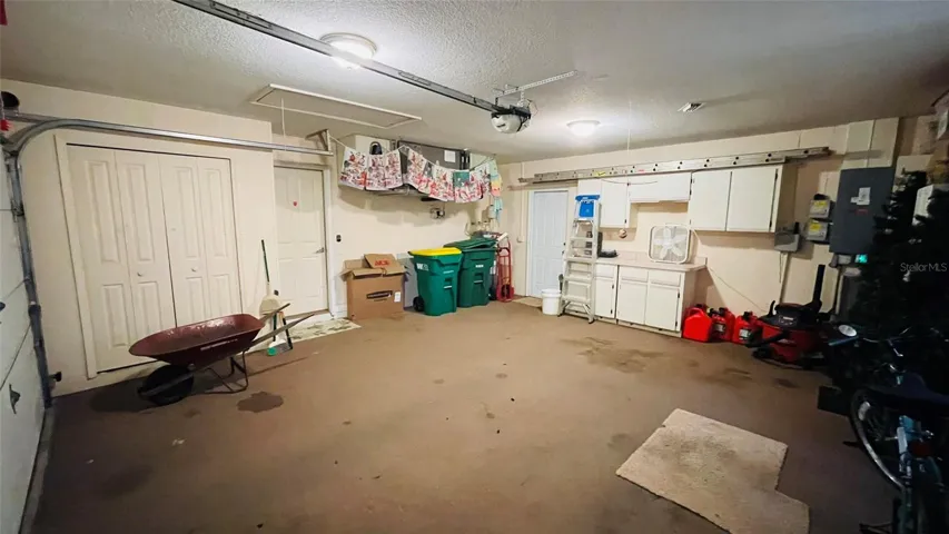 2 Car Garage