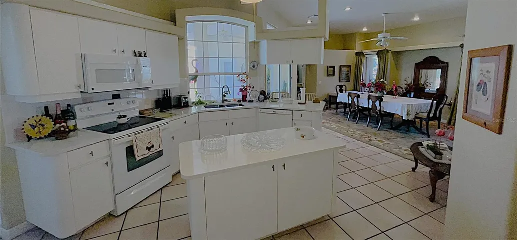 Large Kitchen