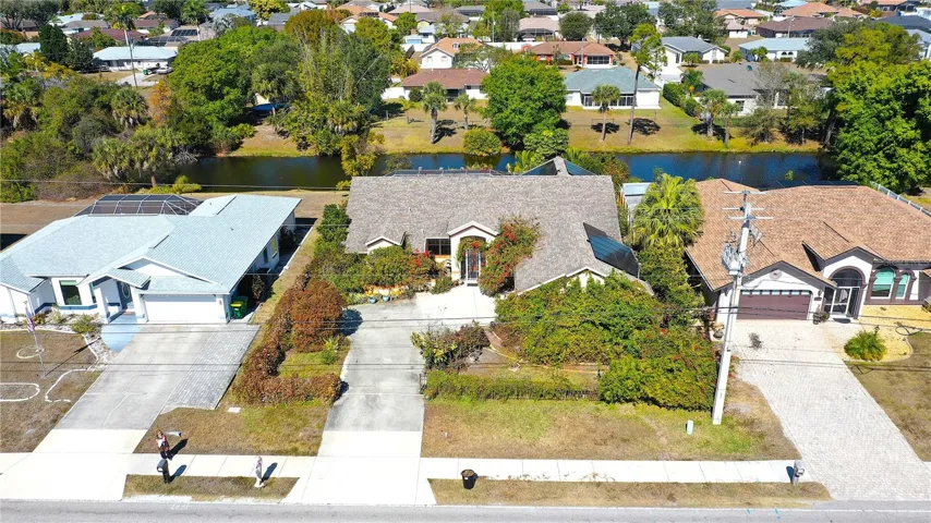 23256 Peachland Blvd