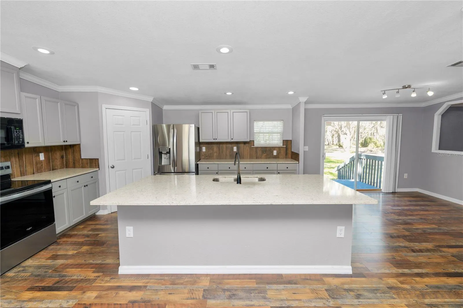 7405 Shoupe Rd, Plant City, Florida 33565 — photo 10