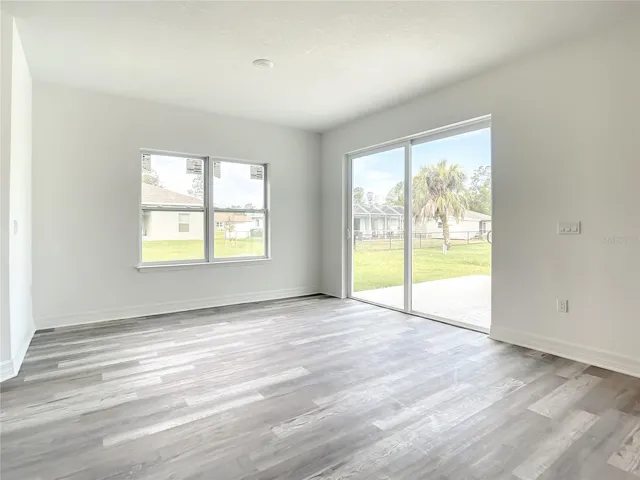 Living/Dinning Room Combo