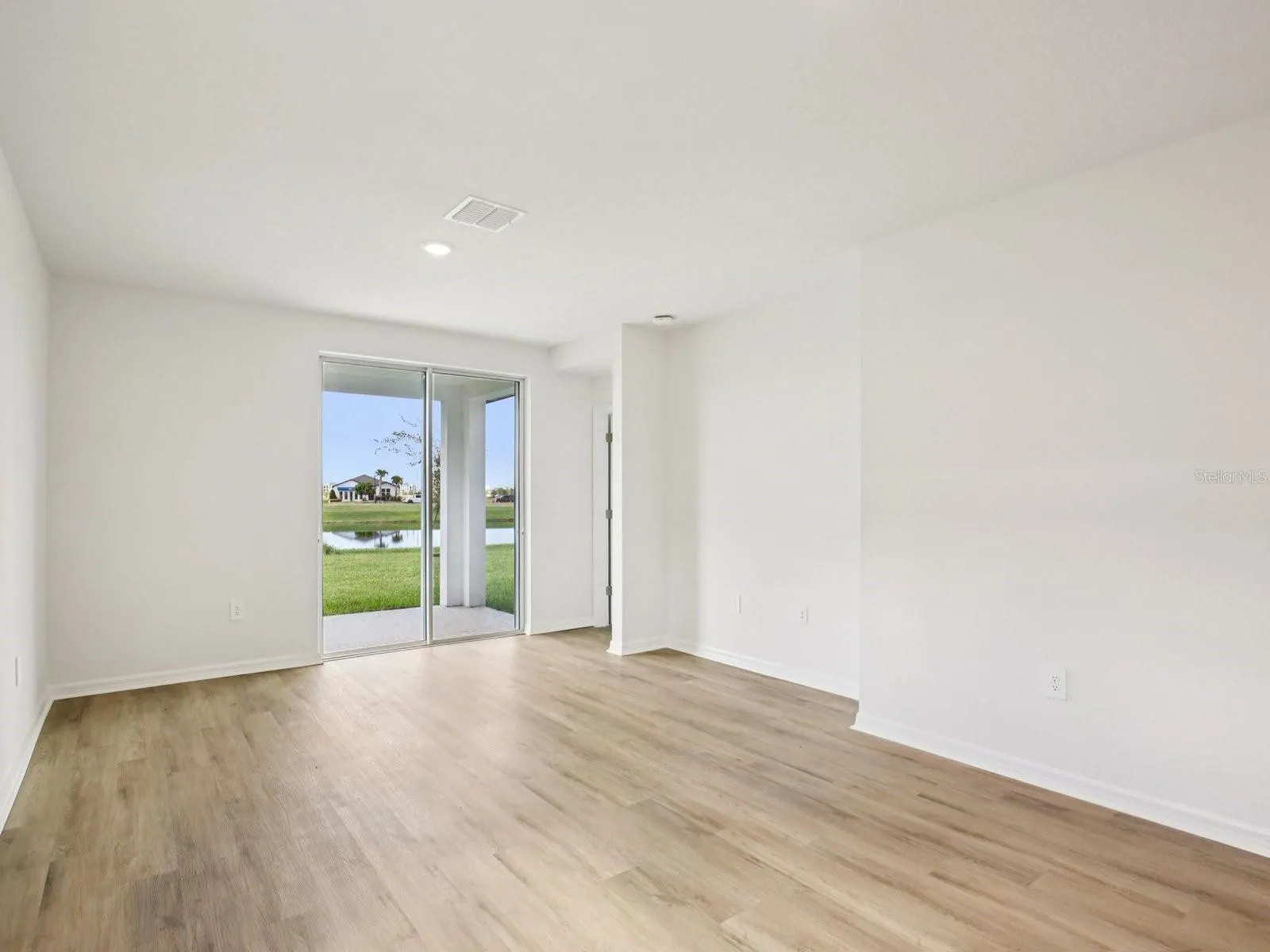Interior photos are not of the actual home but are photos of the builder home with the same floorplan with similar interior finishes and features.