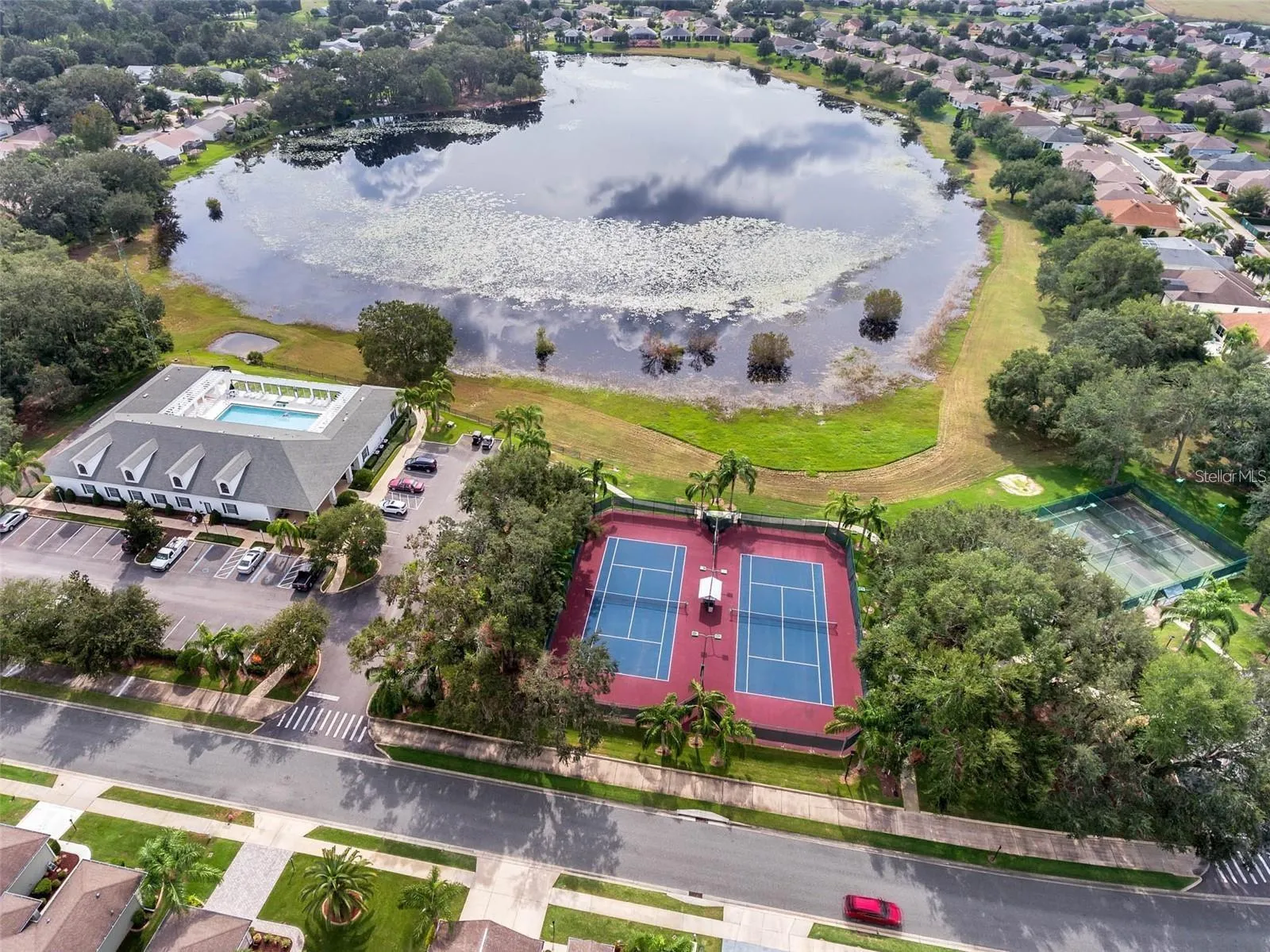 Tennis and pickleball courts