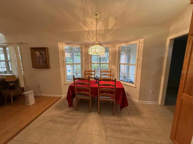 Breakfast Nook