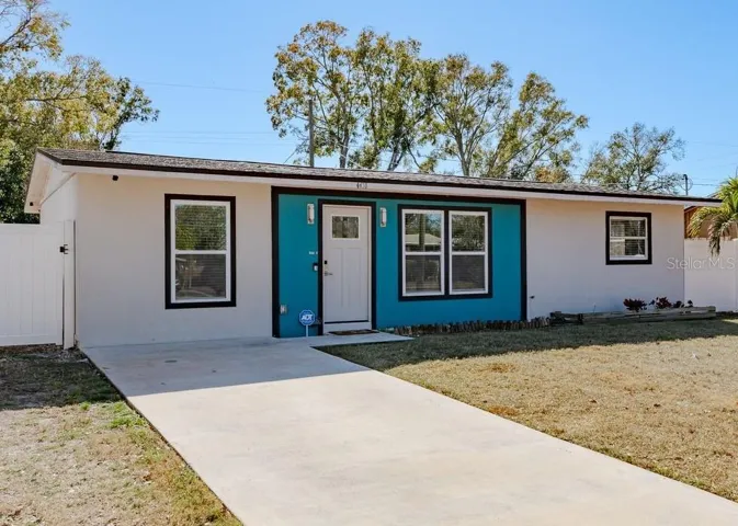 Welcome Home to 4430 W Trilby Ave!