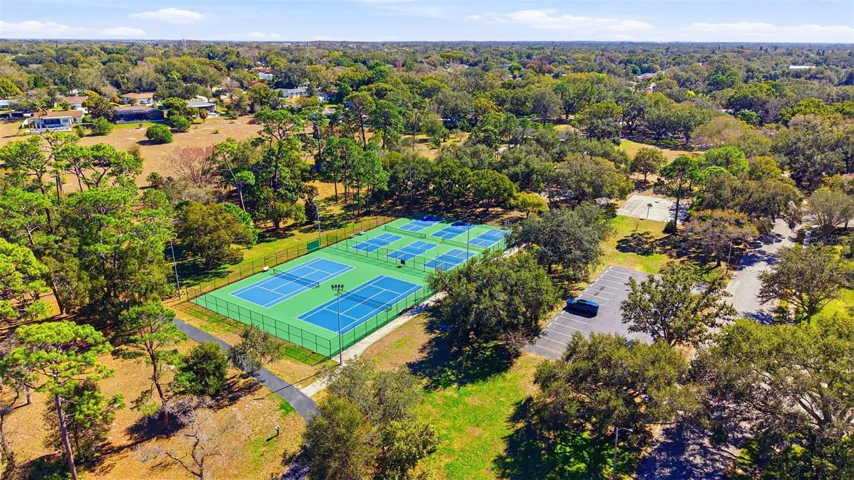 Pickelball courts
