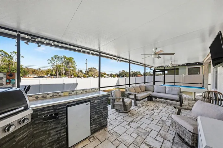 Outdoor Kitchen - 12530 BALLENTRAE FOREST DR, RIVERVIEW, FL 33579