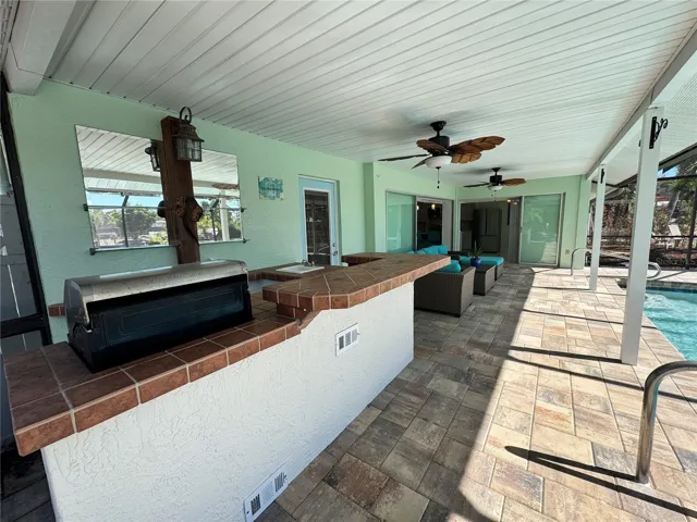 Outdoor kitchen