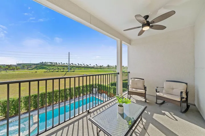 Upper Lanai