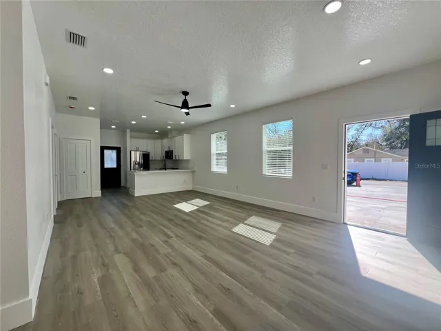 View of the dining room and living room Areas