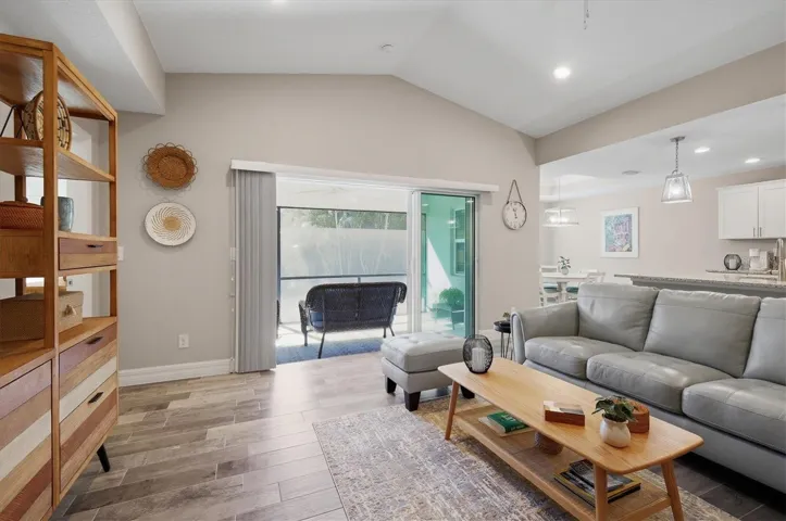 GREAT ROOM SHOWING SLIDERS TO LANAI