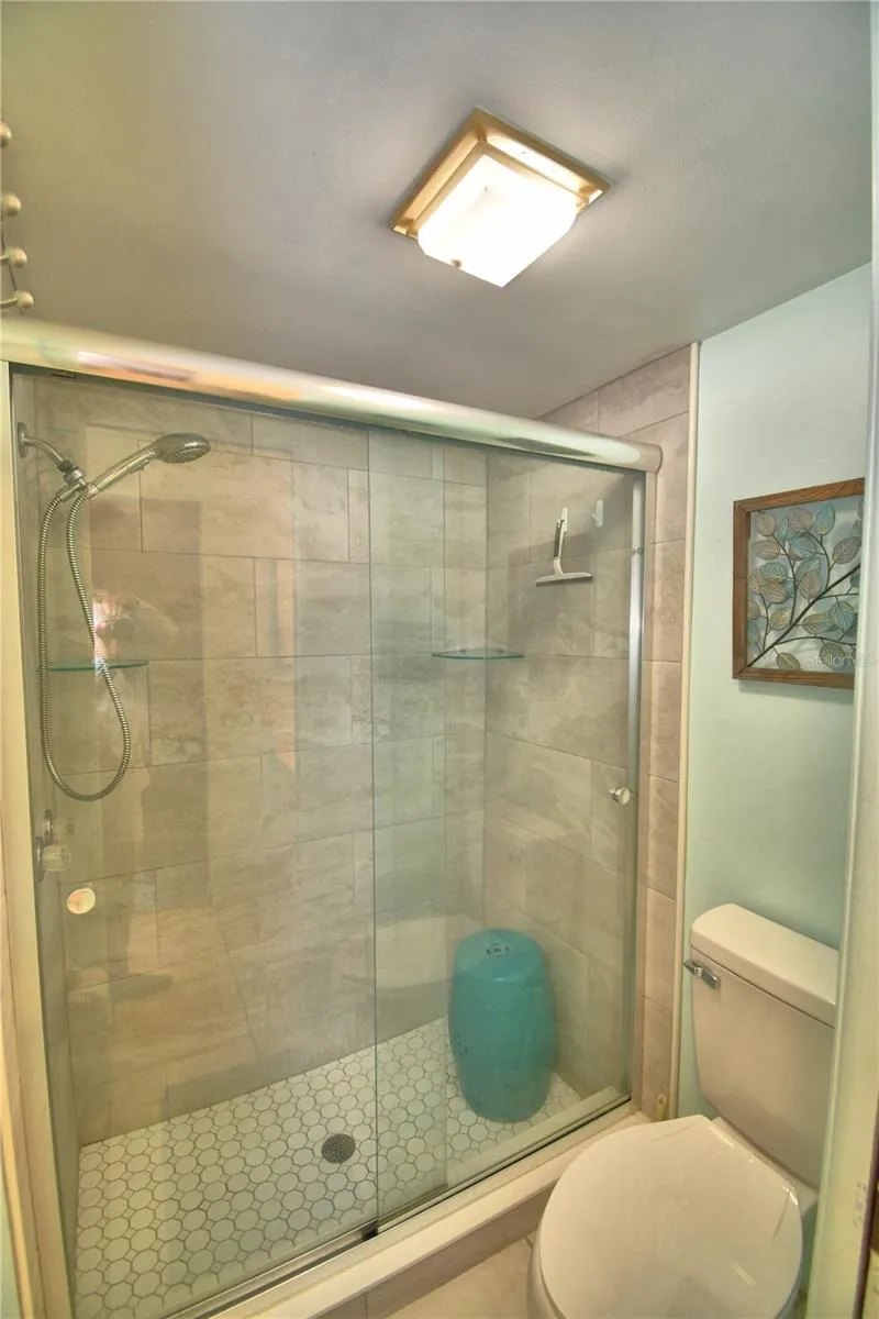 345 24th St NW #25