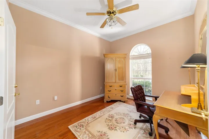 Bedroom 5/ Office