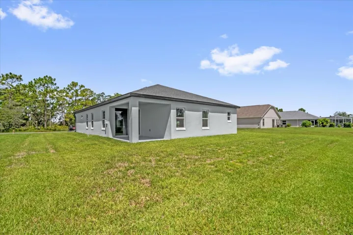 Similar floorplan, not exact home.