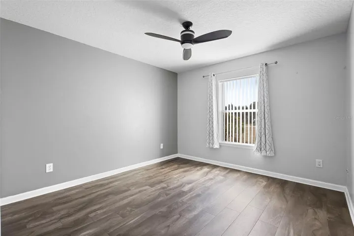 Guest Bedroom 4