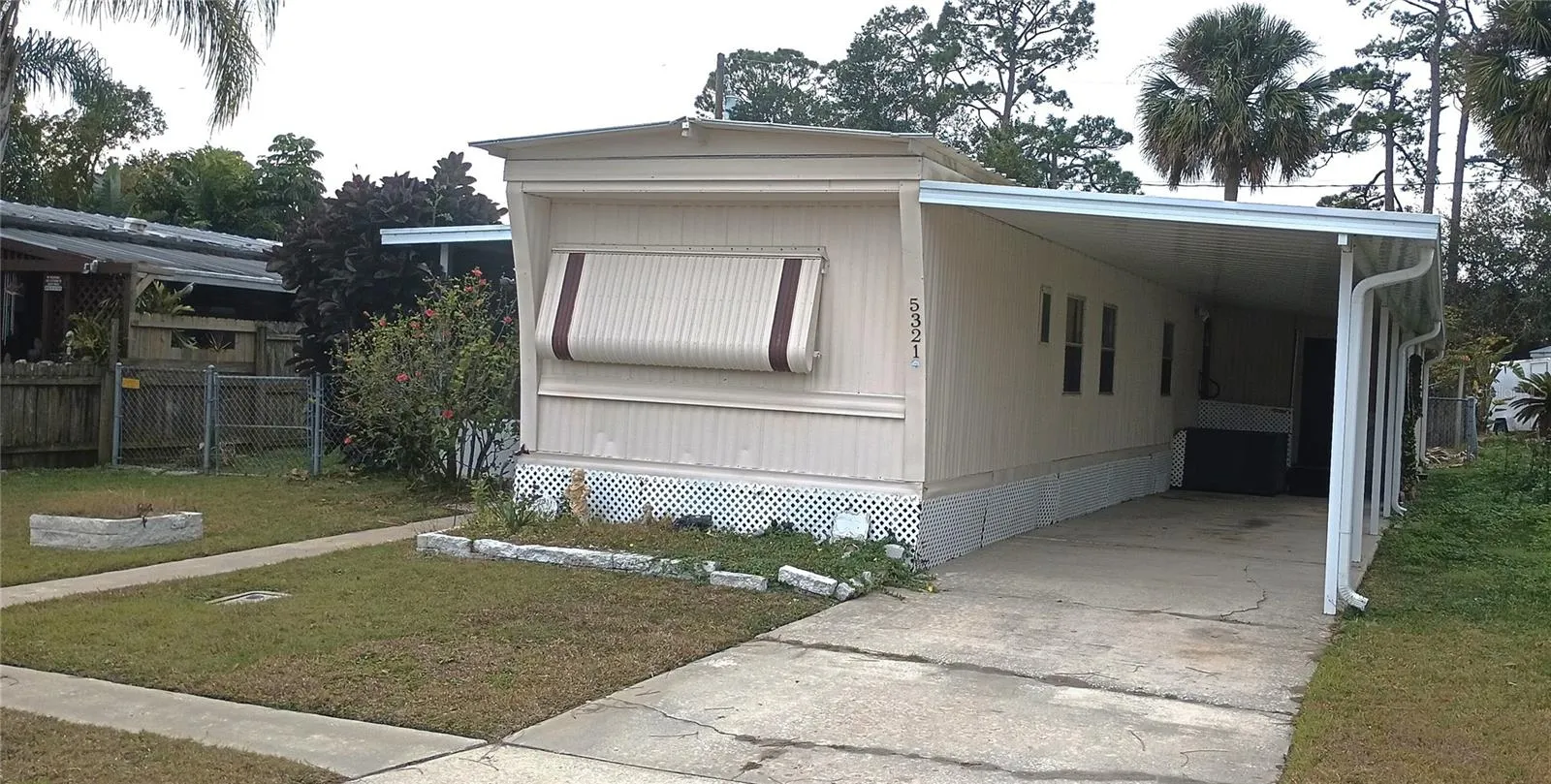 NEW carport