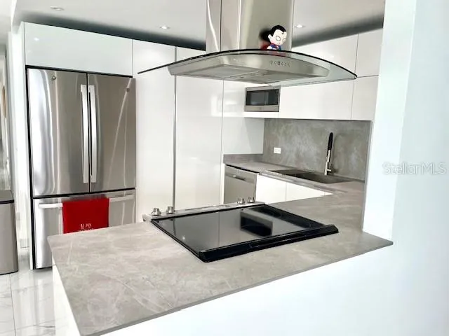kitchen left side