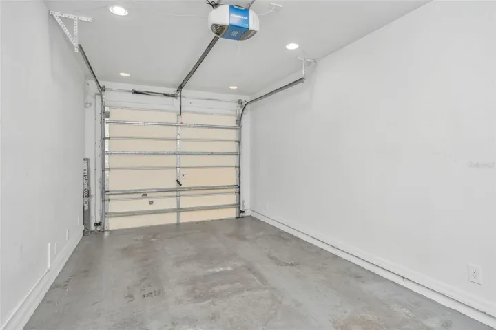 Functional One-car Garage
