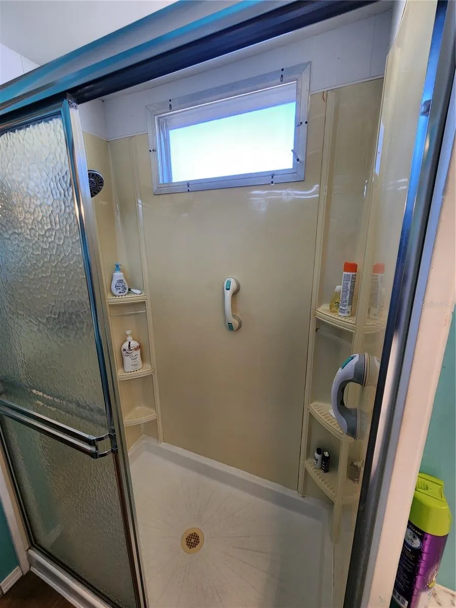 Large Shower