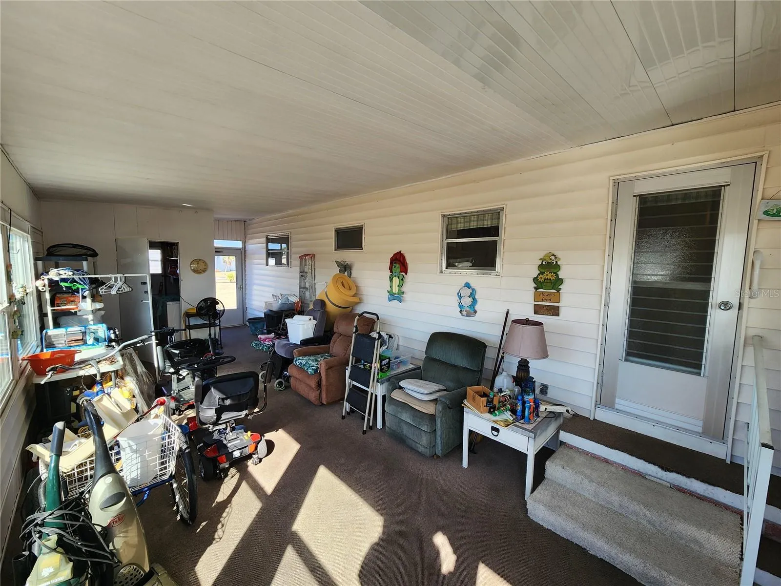 Extra large glassed in Lanai