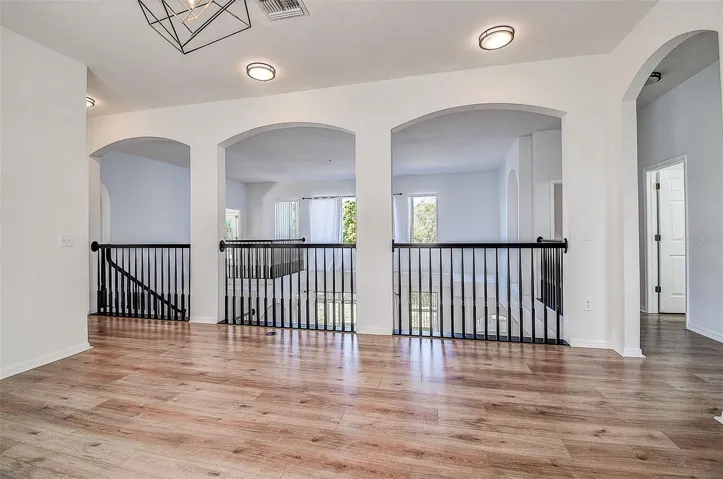 2nd Floor - Loft