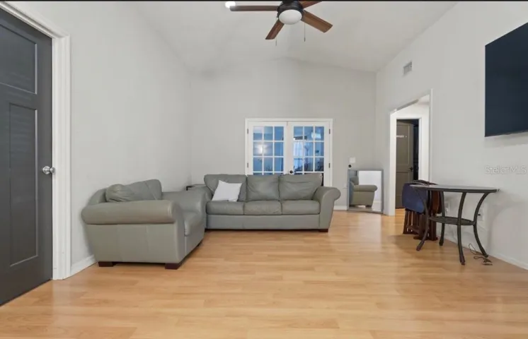 Large Living Room with Vaulted Ceilings