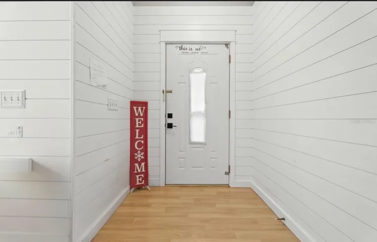 Entryway/Foyer
