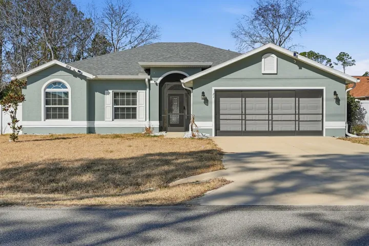 21 Rae Drive front