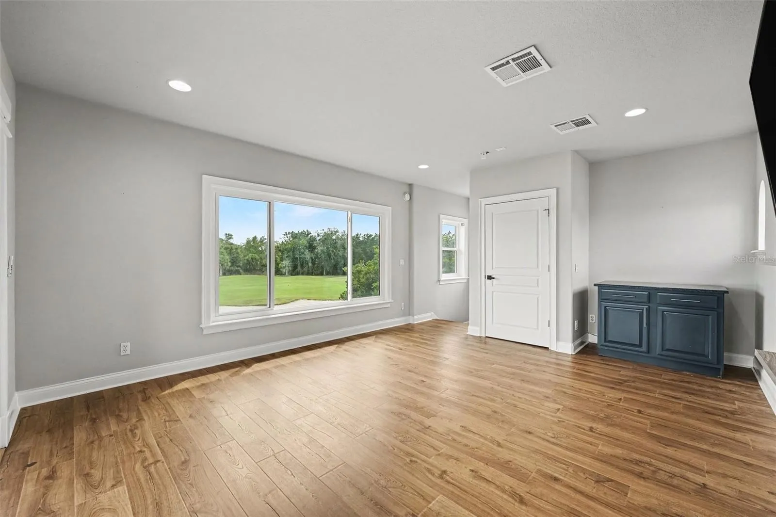 Bonus Room/Upstairs Loft