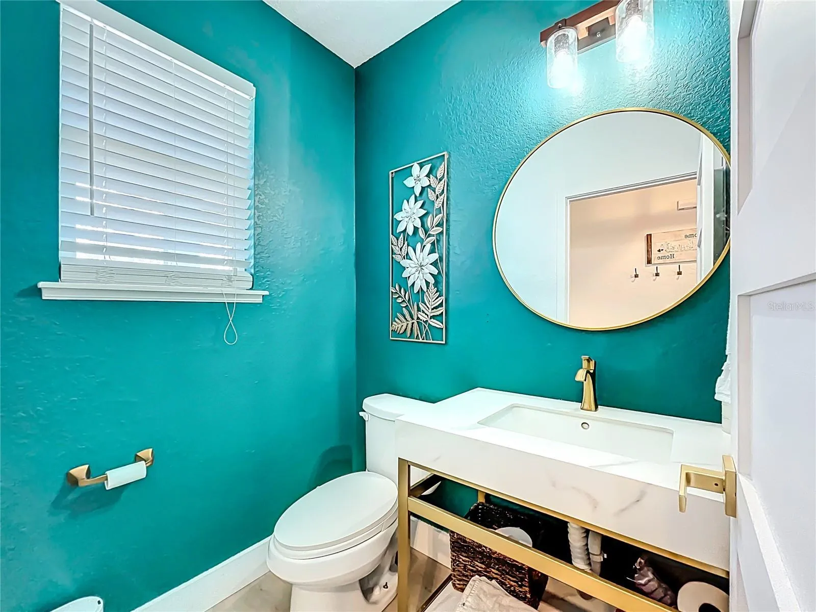 Powder Room 1st floor