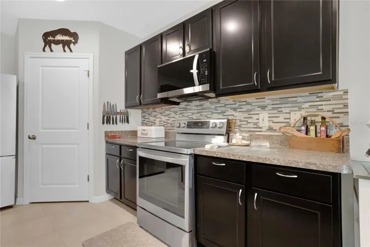 Lots of counter space