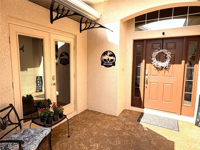 Entrance to in-law/guest suite