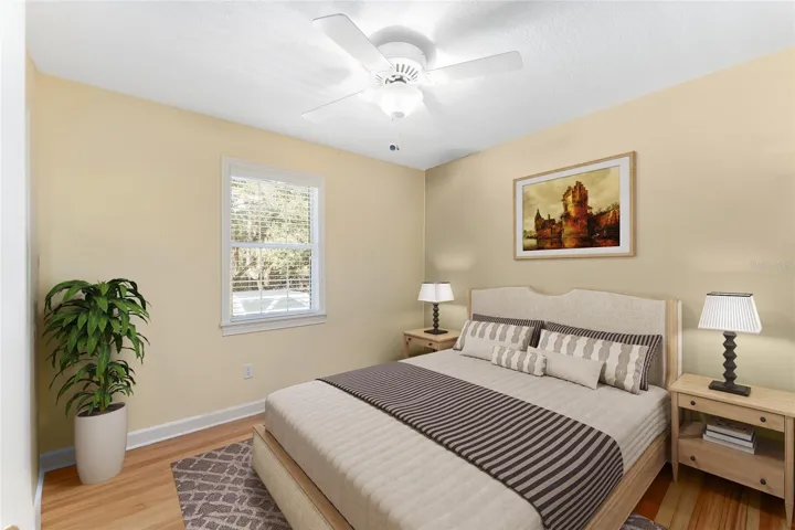 What the sewing room would look like as a bedroom!