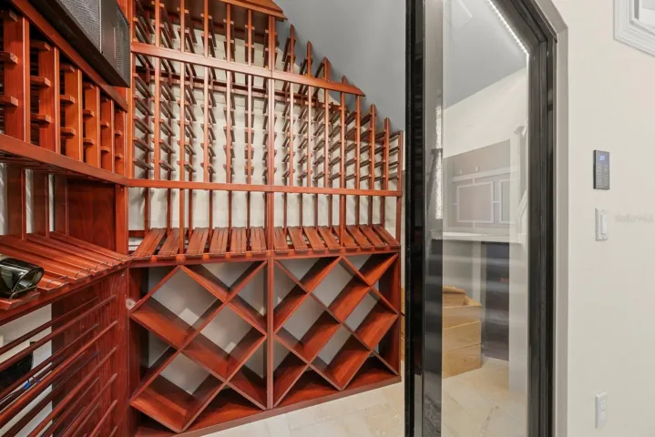 400+ wine bottle cellar cont.