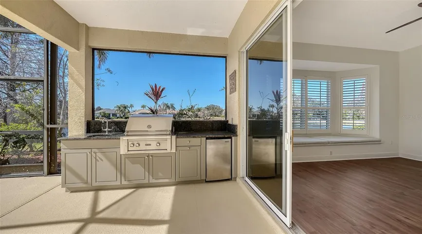 Outdoor Kitchen