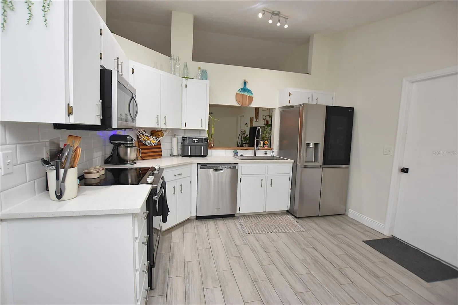 2022 Hatteras Pt, Lakeland, Florida 33813 — photo 4