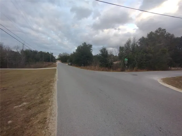 Street View along NW 55 Avenue heading North
