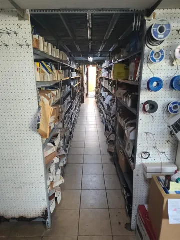 1170