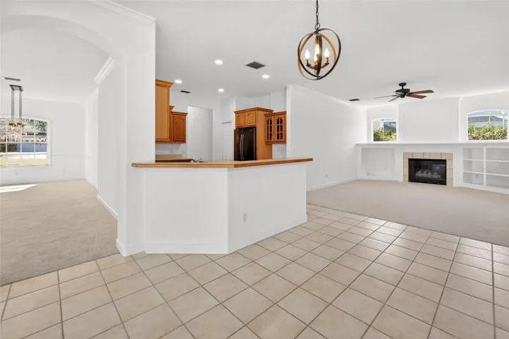 Eating area/Kitchen