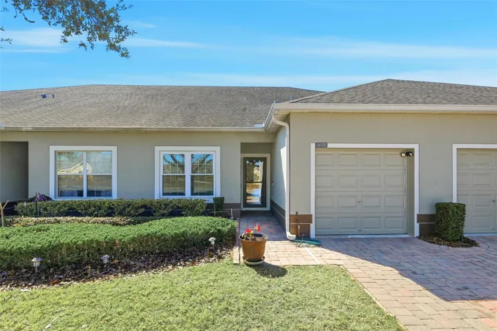 Welcome to 3632 Solana Cir, B