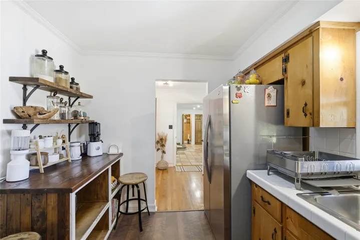 Main House - Kitchen